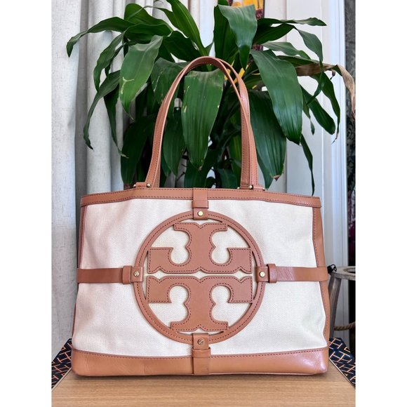 Tory Burch Handbags - ♦️AUTHENTIC TORY BURCH TAN AND CANVAS HOLLY HANDBAG